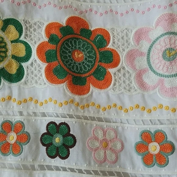 Zara NWOT Embroidered Light Cotton Skort - Picture 5 of 12